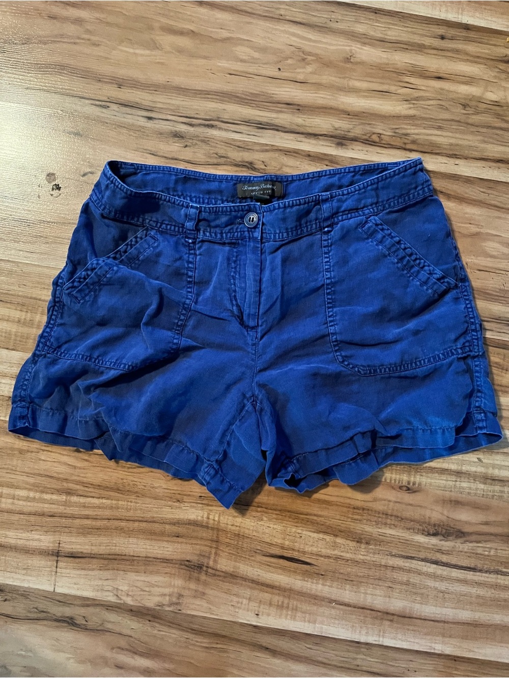 Tommy Bahama 100% Linen Blue Ruffle Hem Shorts Size 10